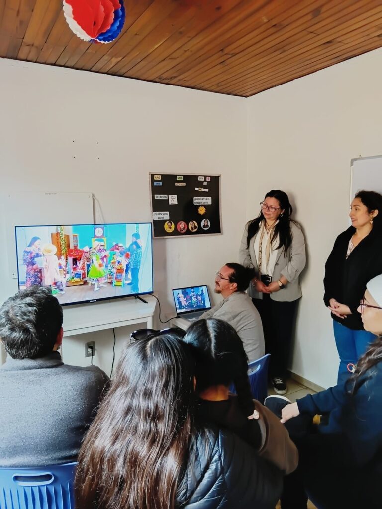 Taller para familias en Crecer Autista
